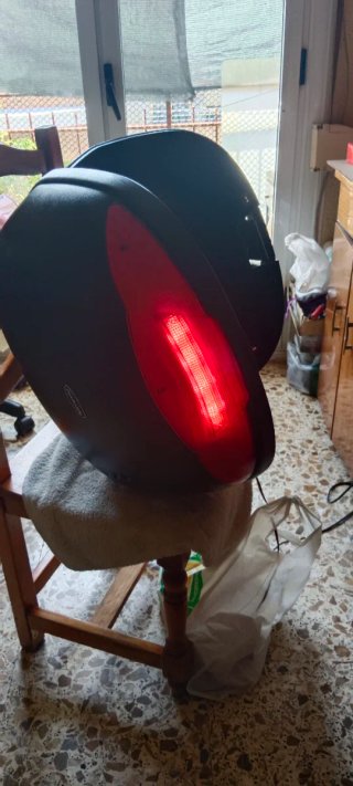 Baúl GIVI para moto + soporte