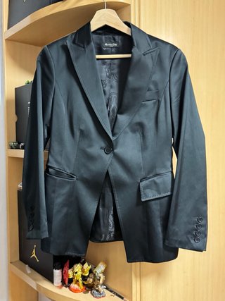 Chaqueta Zara Massimo Dutti Negra