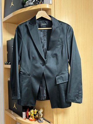 Chaqueta Zara Massimo Dutti Negra