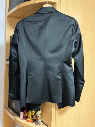 Chaqueta Zara Massimo Dutti Negra