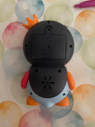 Pingüino musical para bebes