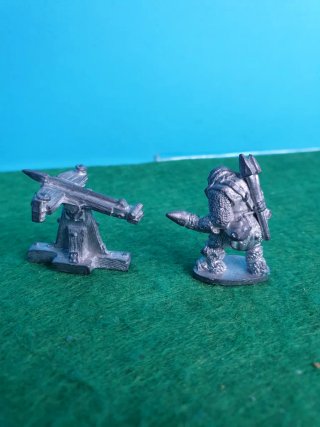 Lanzapinchos orco estilo Warhammer