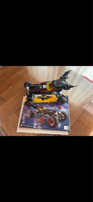 Lego Batimóvil Negro y Amarillo batman coche