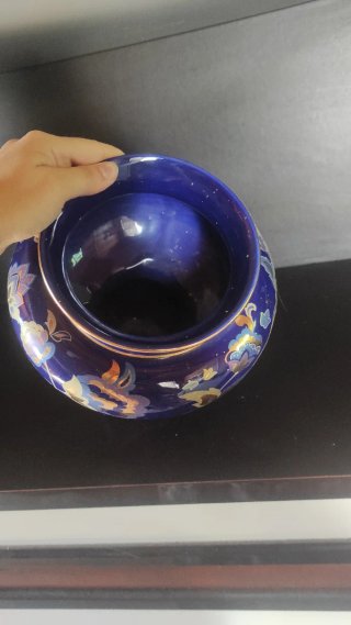 Vaso decorativo blu e oro