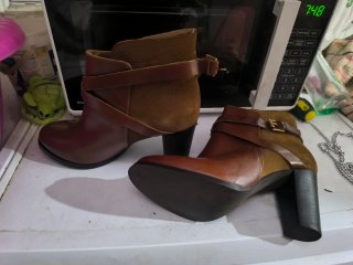Botines de tacón piel y ante marrones talla 39
