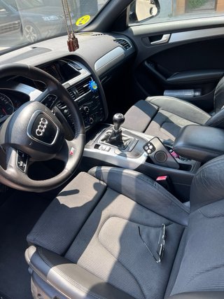 Audi A4 2.0 TDI Sline