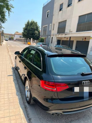 Audi A4 2.0 TDI Sline