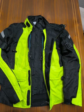 Chaqueta Moto Revit Tricapa Mujer talla 34