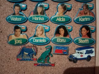 16 Pins Pepsi Colección