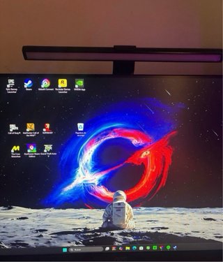 PC Gaming Ryzen 5 5600X RTX 5060 1TB