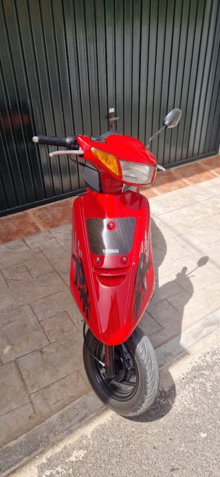 Yamaha Jog R Scooter Roja