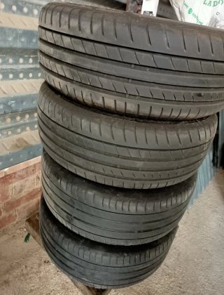 4 Llantas Mercedes CLK Doble Medida con neumáticos