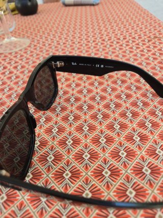 Gafas de sol Ray-Ban mega Wayfarer negras