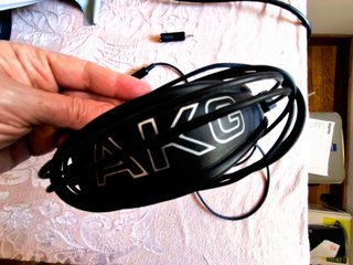 AKG K 141 - LOS MÍTICOS AURICULARES DE LOS 80