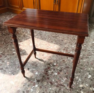 Conjunto 2 mesas auxiliares madera