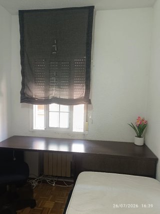 Se alquila habitación( INTERNA) o (EXTERNA)