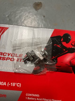 Batería Yuasa YTZ14S 12V 11.8Ah 230A