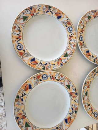 Plato de presentación decorado 4und de 30cm