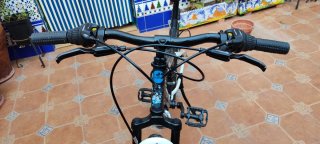Bicicleta de montaña de 24 pulgadas