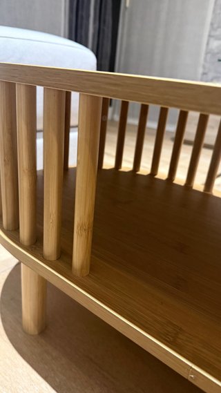 Mesa de centro de bambú ovalada