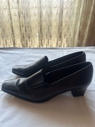 Zapatos negros cómodos talla 38