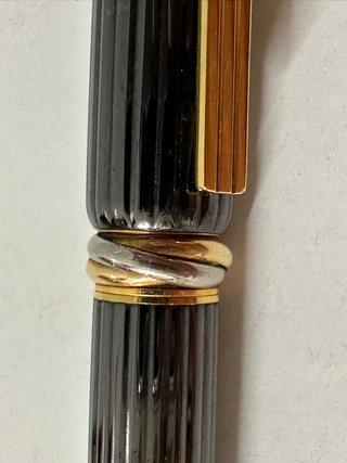 Bolígrafo Cartier Cougar 1992 oro