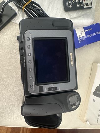 Cámara Sharp Viewcam VL-E41S Hi8 + cargador