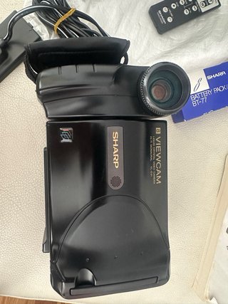 Cámara Sharp Viewcam VL-E41S Hi8 + cargador
