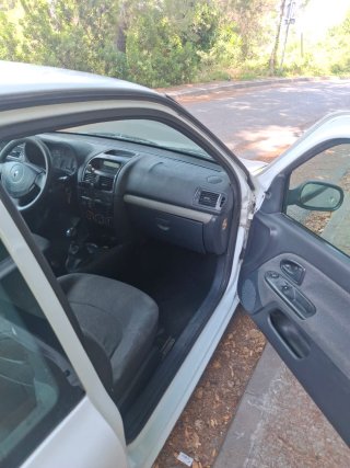 Renault Clio 2004