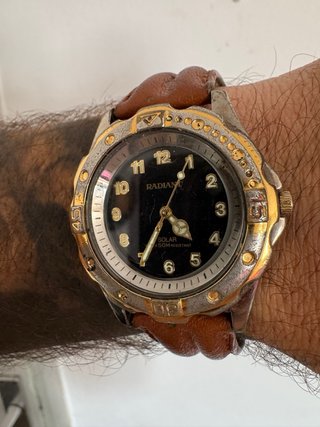 Reloj Radiant Solar Marrón y Negro