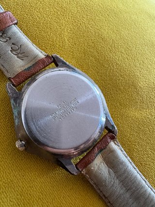 Reloj Radiant Solar Marrón y Negro