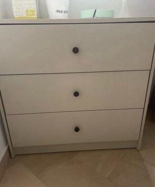 Cómoda IKEA GURKSEN 3 cajones beige 69x67cm