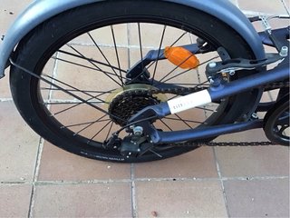 Bicicleta plegable Btwin con cesta