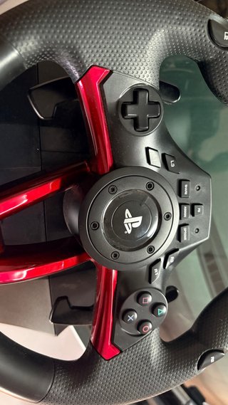Volante HORI RWA Wireless Apex Compatible con PS4