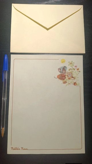 Papel de carta y sobre Matilda Maus