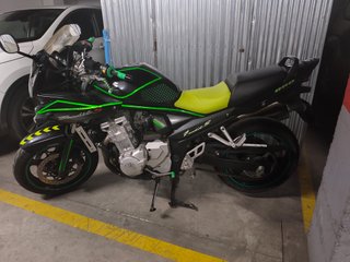 Suzuki Bandit GSF650S Naked Moto
