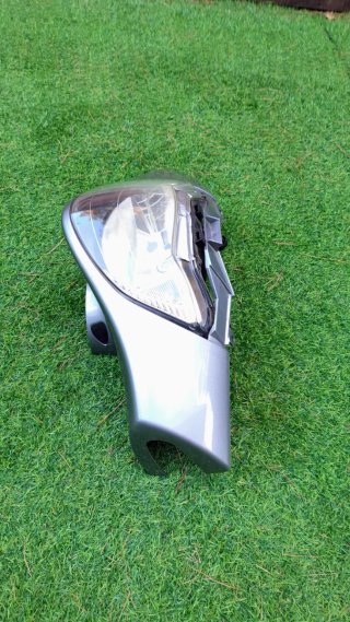 Carenado Frontal y Faro Honda SH150i-125i