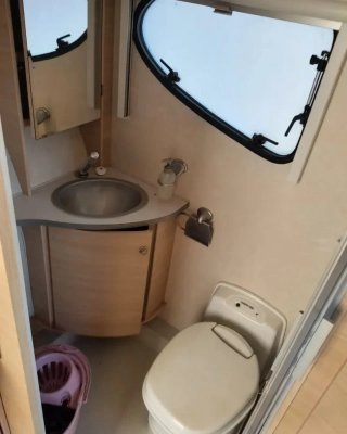 Caravana Adria Action 361LH 2011