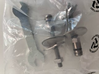 Kit fijación asiento WC amortig. Roca AI0022600R