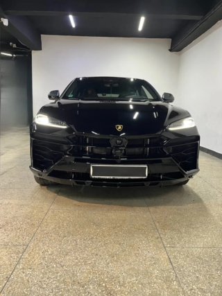 Lamborghini Urus 2025