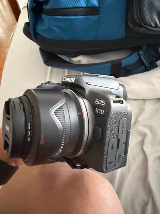 Canon EOS R10 Cámara Evil + Objetivo RF-S