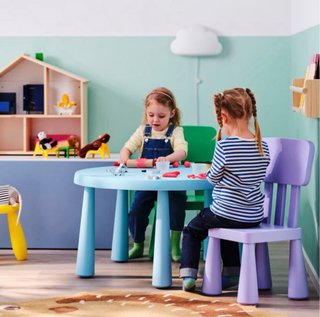 Mesa redonda infantil IKEA azul