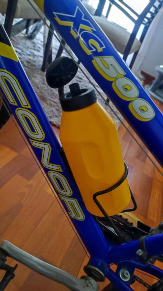 Bicicleta Connor XC 500 amarilla y azul