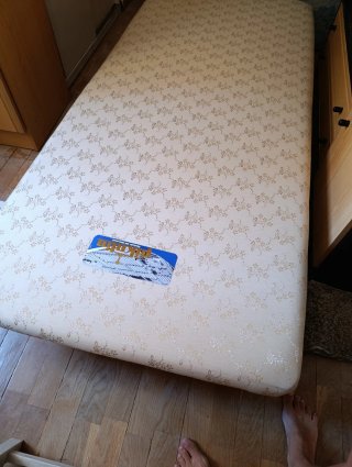 Cama 80x180cm PIKOLÍN+ Colchón + cabecero madera