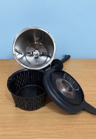 Thermomix TM5 con accesorios