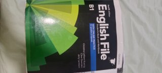 Libro English file B1
