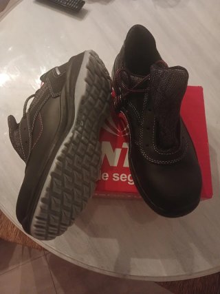 Botas de trabajo negras