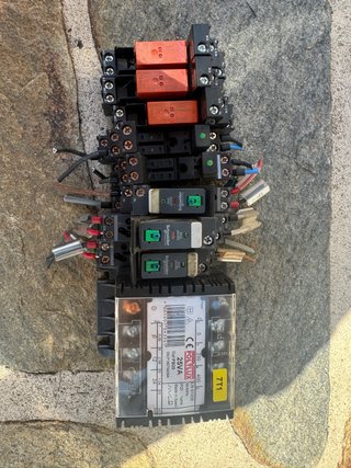 Transformador y relés 24V