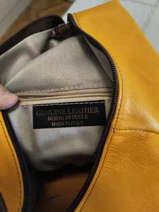 Bolso Genuine Leather Amarillo y Negro