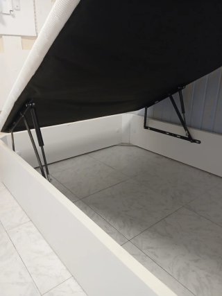 Canape Blanco.  190 x 120 cm